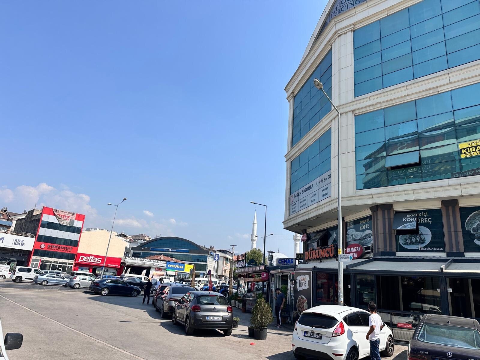 Nilüfer’de iş merkezi çevresi